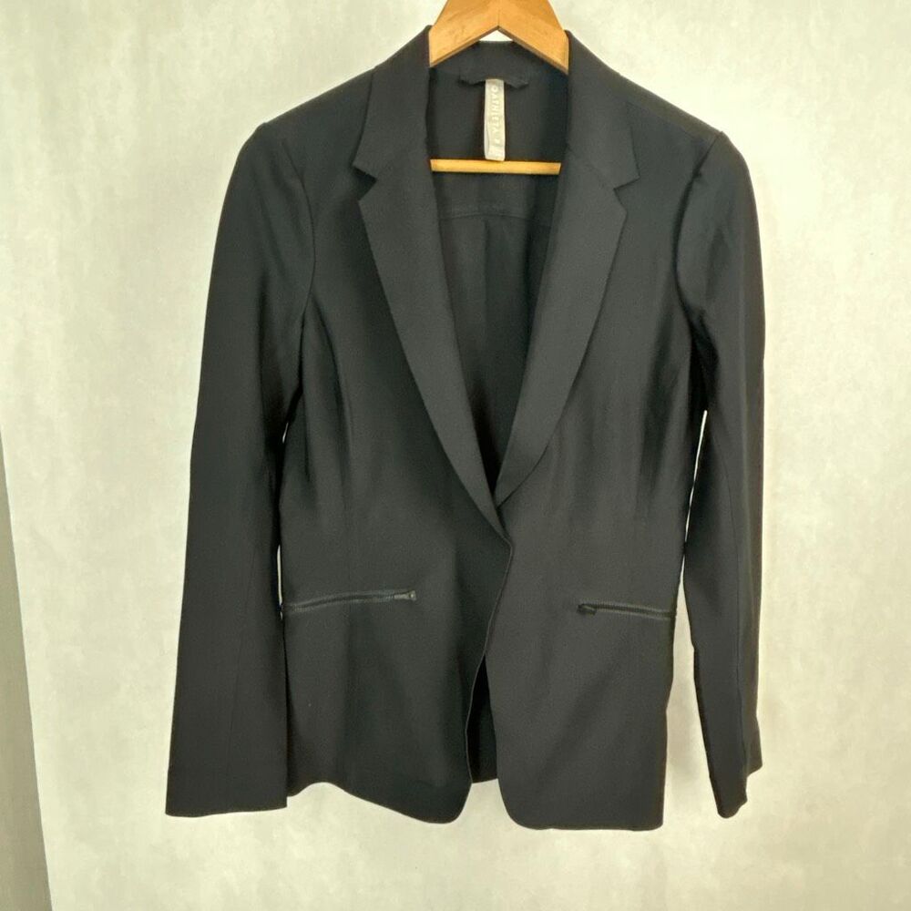 Athleta Interstellar Luxe Stretch Blazer Coat Jacket Black Womens Sz 10 UPF 50+